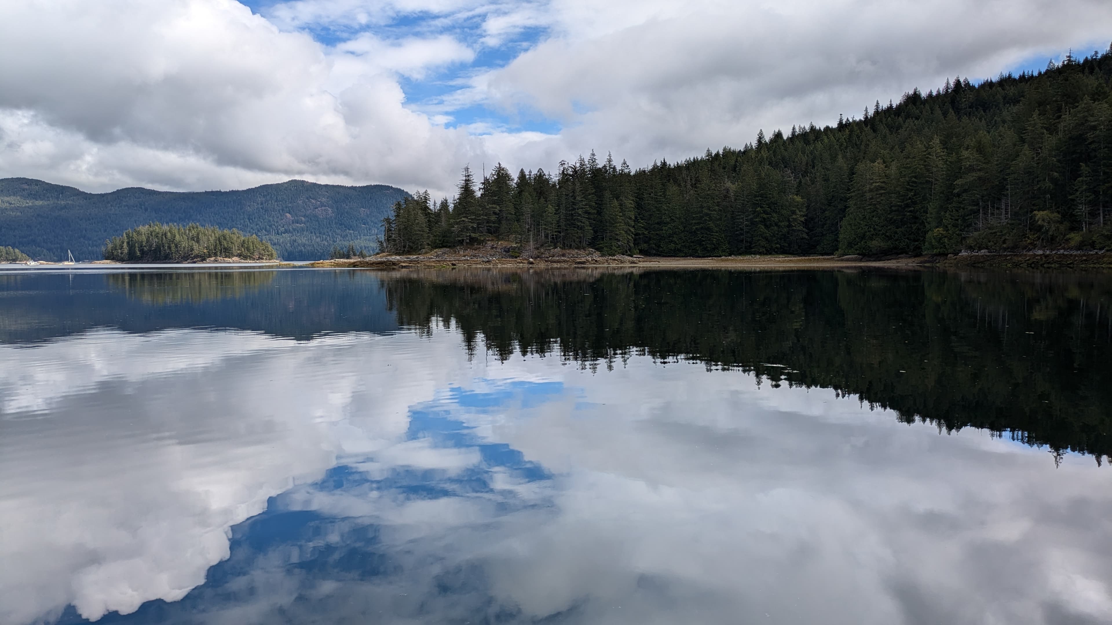 Cortes Bay to Octopus Islands